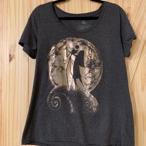 Ladies Nightmare Before Christmas Tshirt dark gray with gold metallic graphic XL